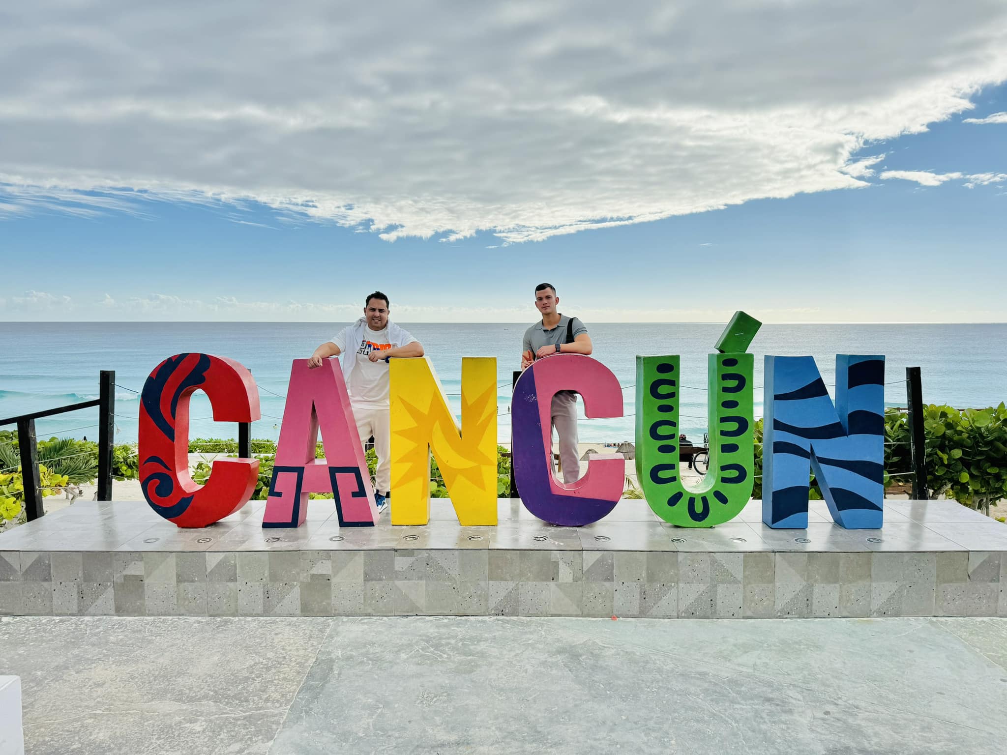 Dale In Cancun